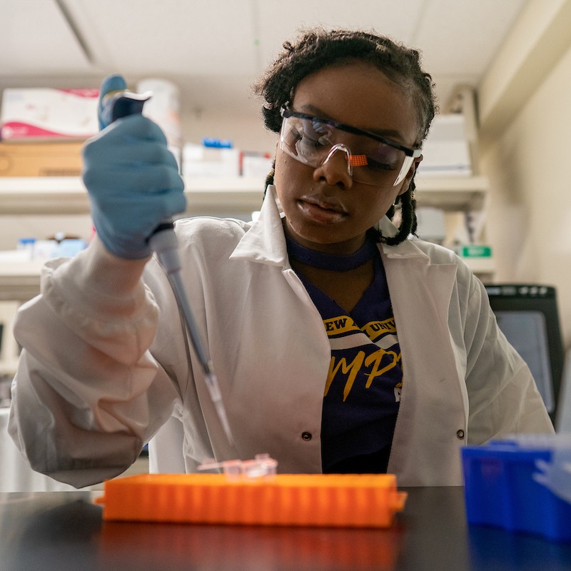 College of Agriculture student working in the lab