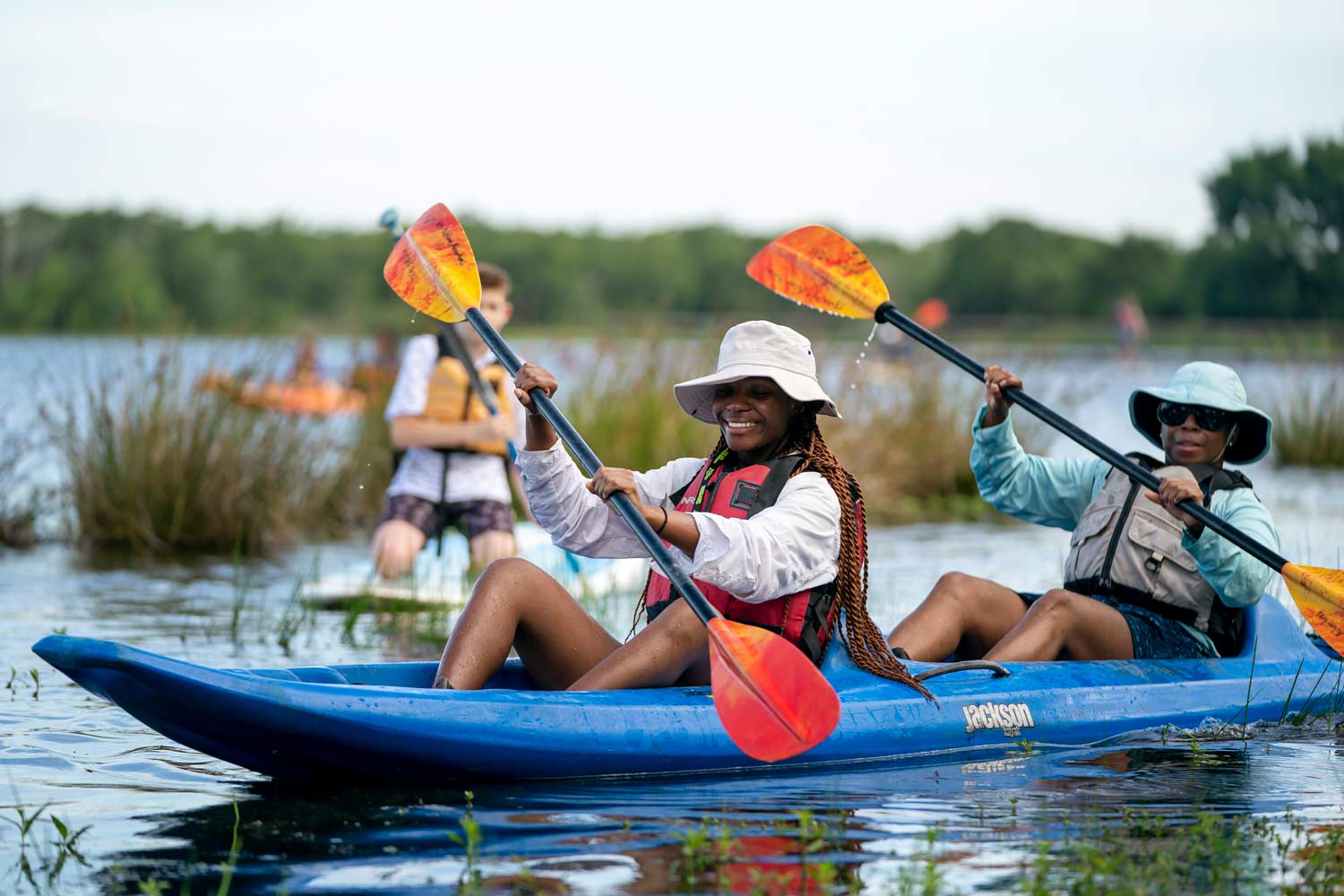 Aggies participate in a Rec Sports Kayaking trip